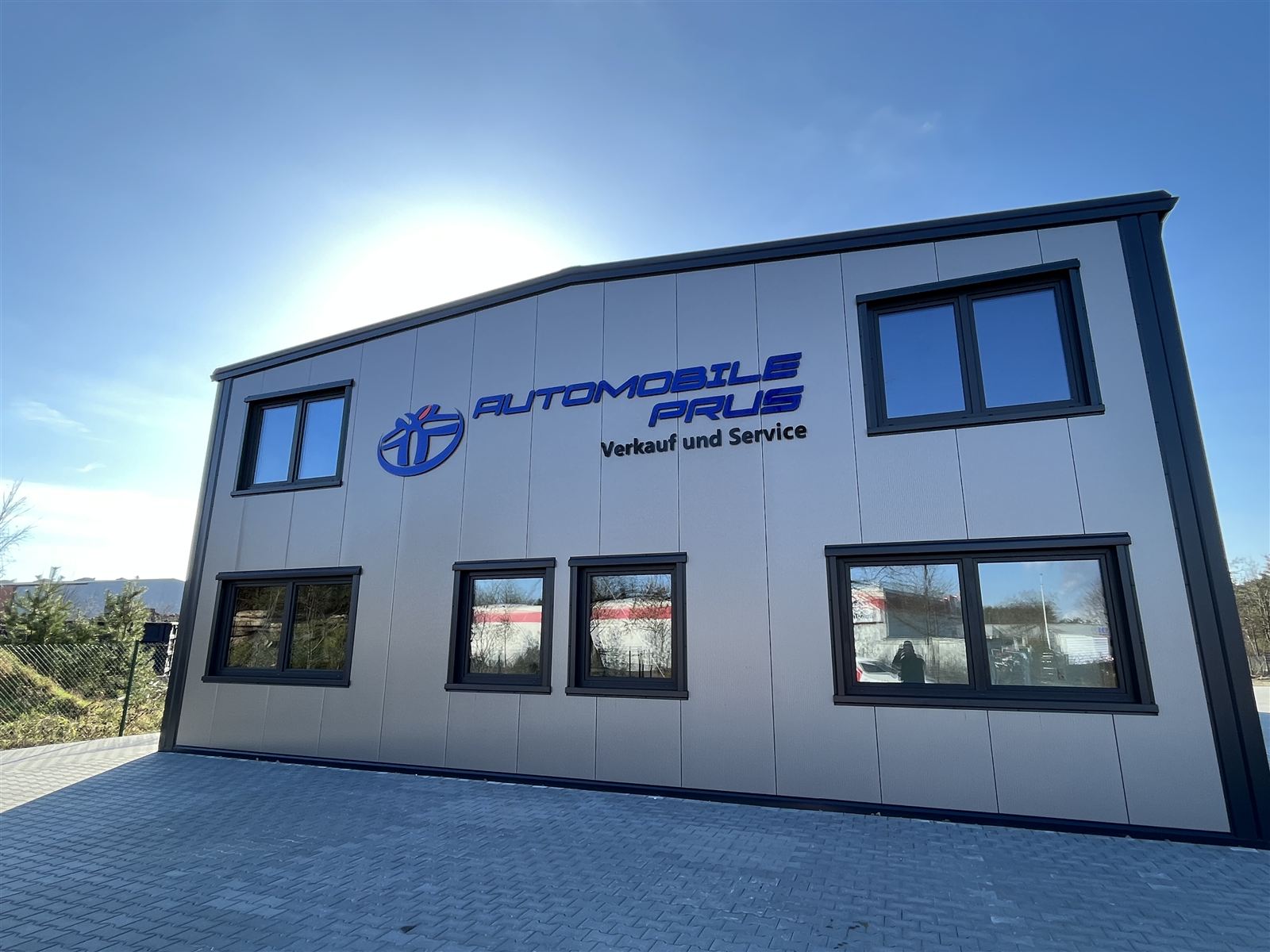 Automobile Prus – weitere Ansicht