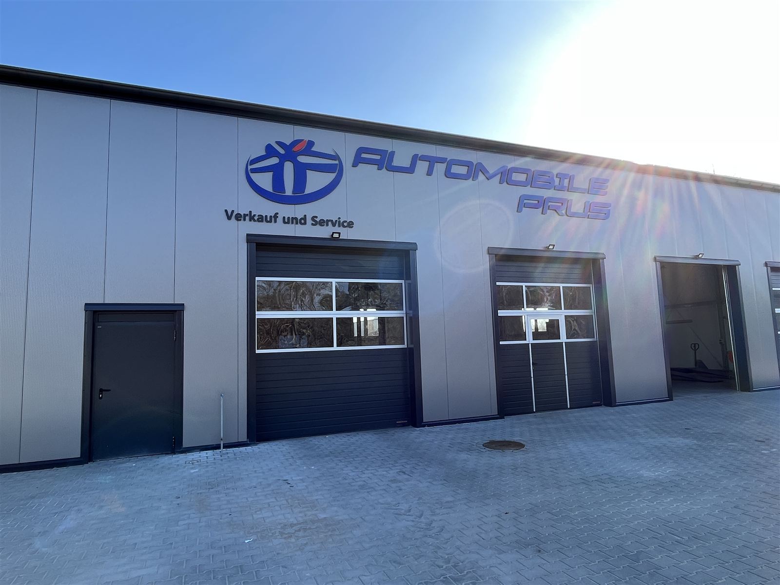 Automobile Prus – weitere Ansicht