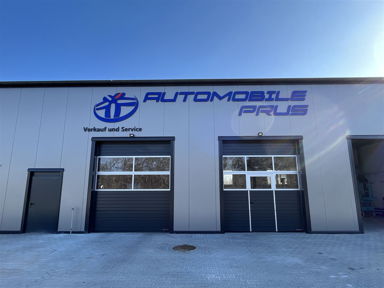 Automobile Prus – weitere Ansicht