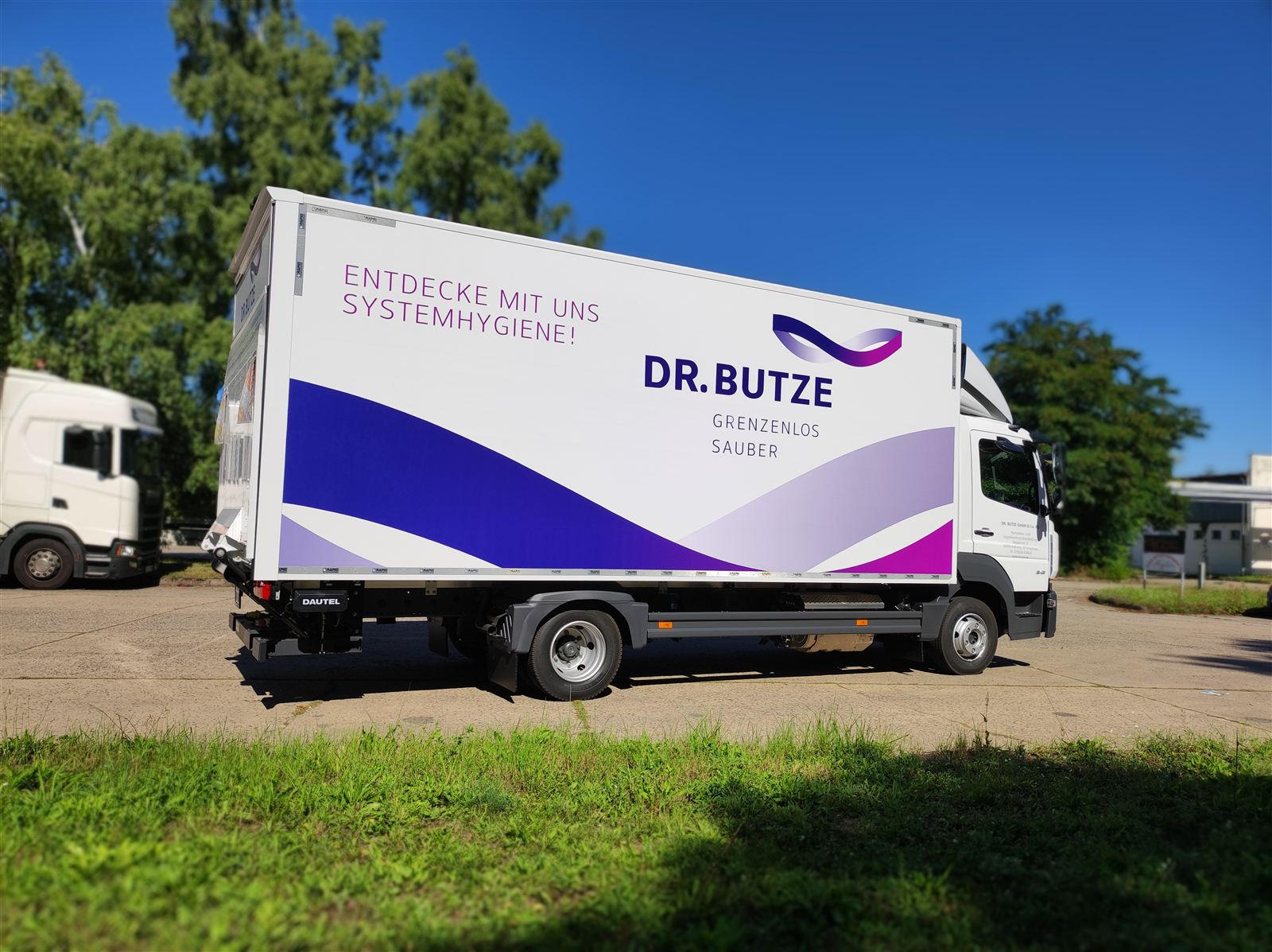 Dr. Butze – LKW-Beklebung