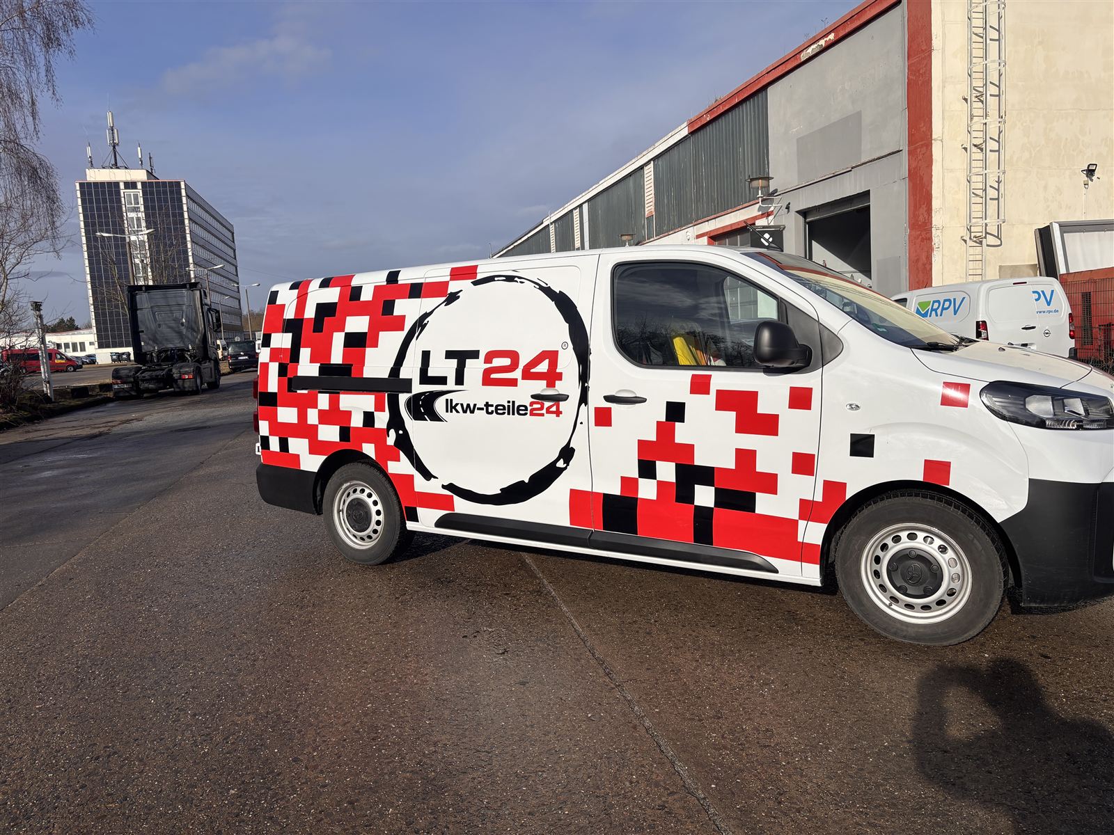 LT24 lkw-teile24 – weitere Ansicht