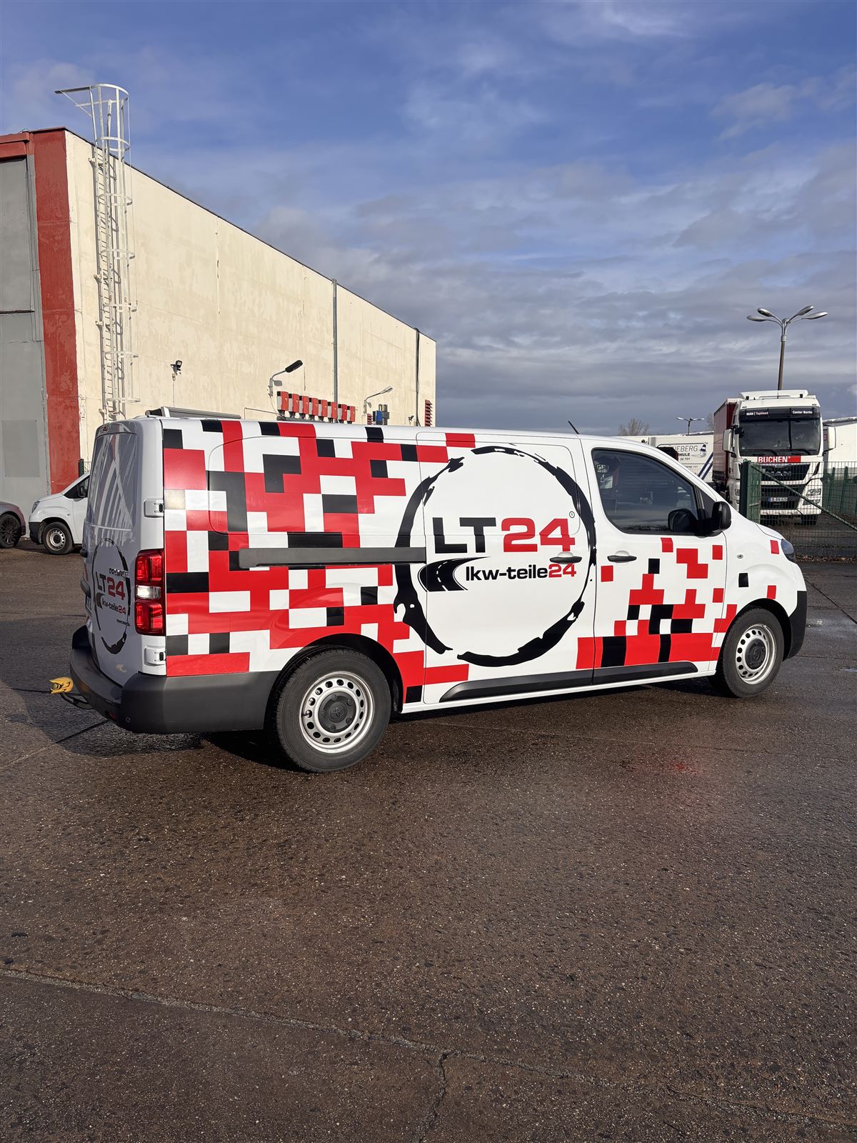 LT24 lkw-teile24 – weitere Ansicht