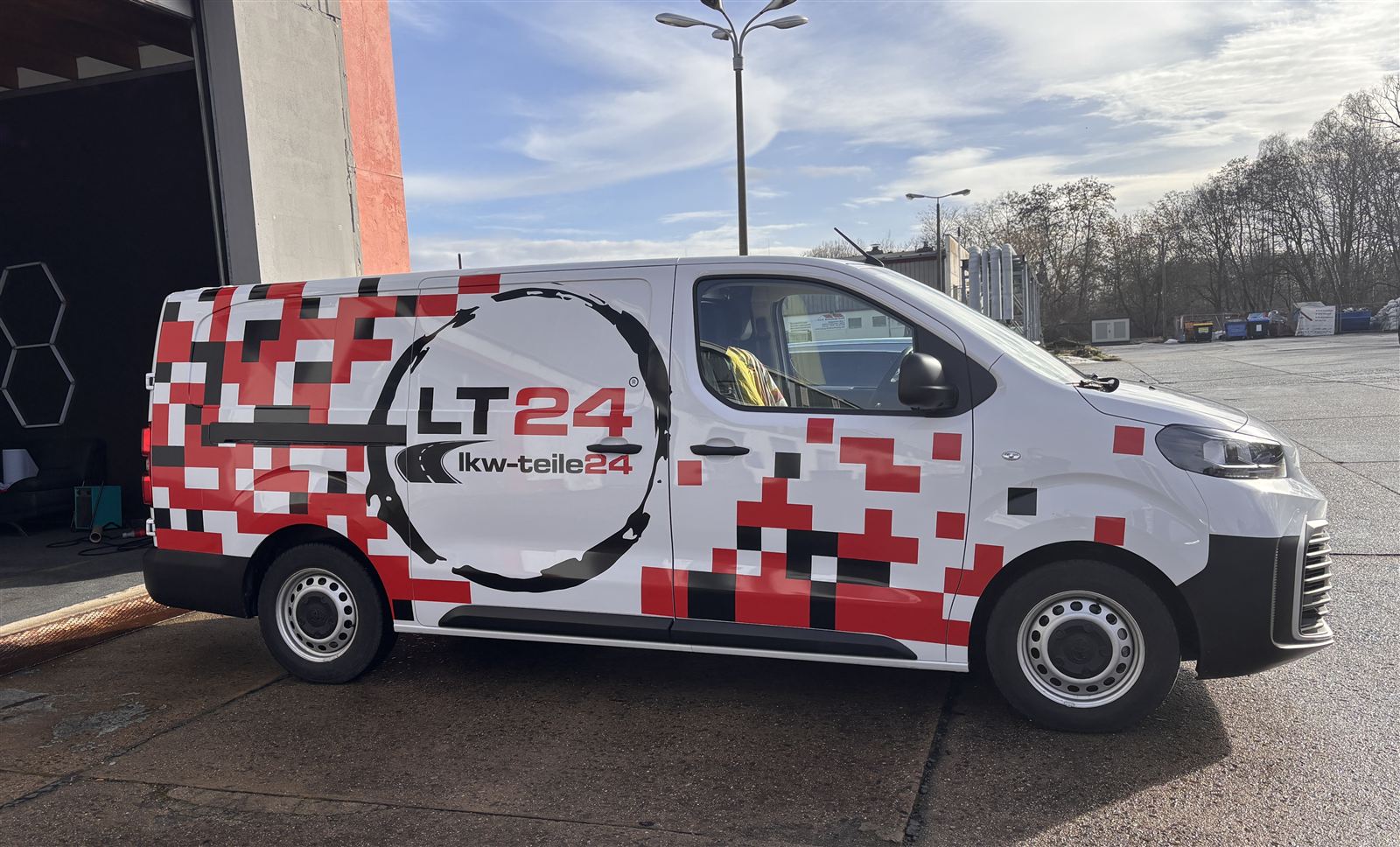 LT24 lkw-teile24 – weitere Ansicht