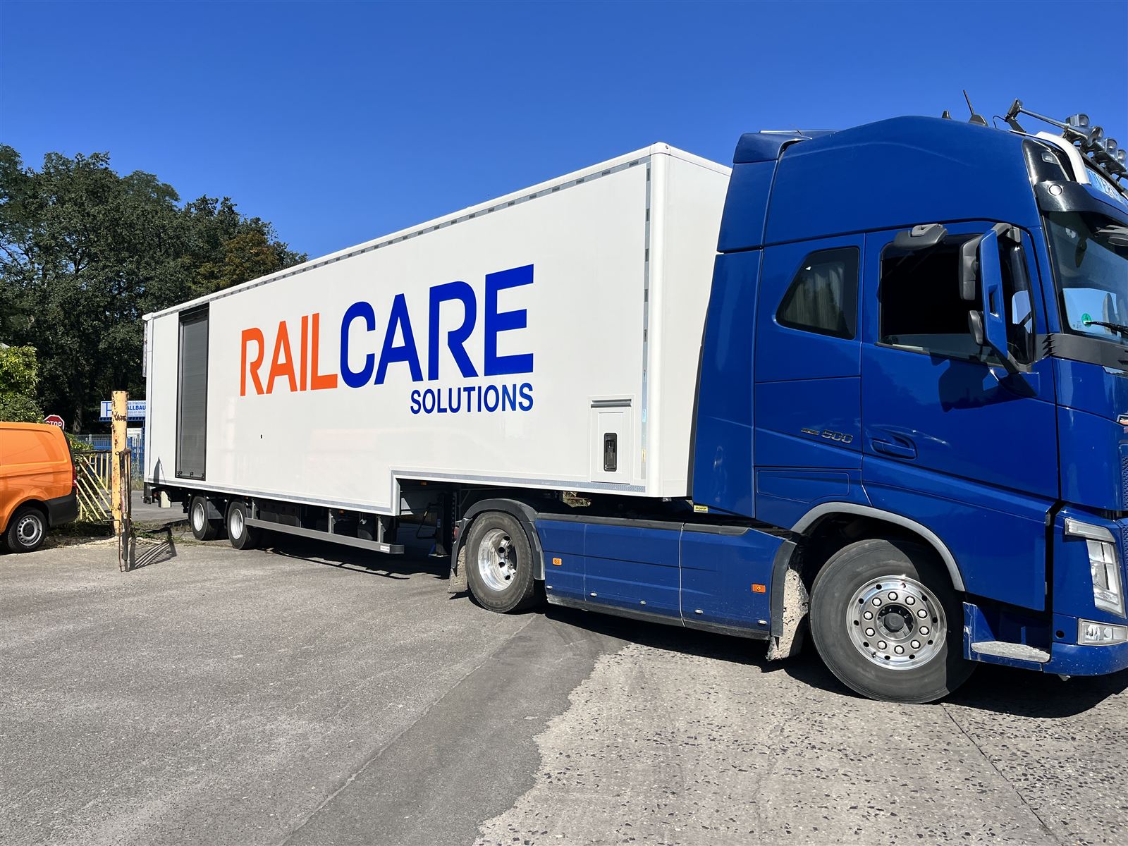 Railcare Solutions – LKW-Beschriftung